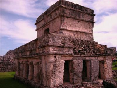 "El Torren" o "Templo de las pinturas" en el sitio arqueolgico de Tulum, ciudad portuaria de la antigua civilizacin Maya. EFE/Archivo
